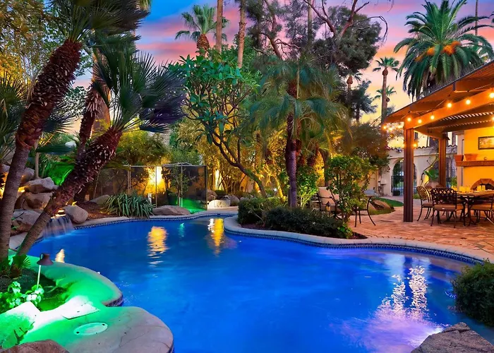 Palm Manor By Avantstay *