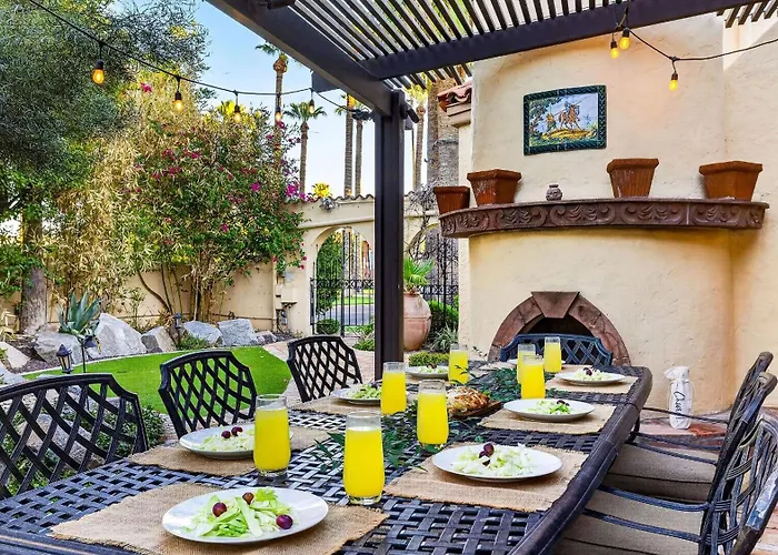 Palm Manor By Avantstay Holiday home